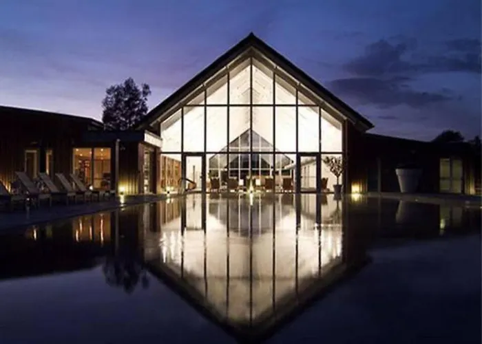 Osprey Lodge Cw64 Hot Tub Lakeside Spa Property